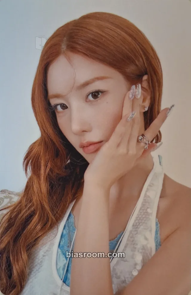 Kwon Eunbi - Kwon Eunbi - DEJAVU Album pob (pre-order benefit) bizent