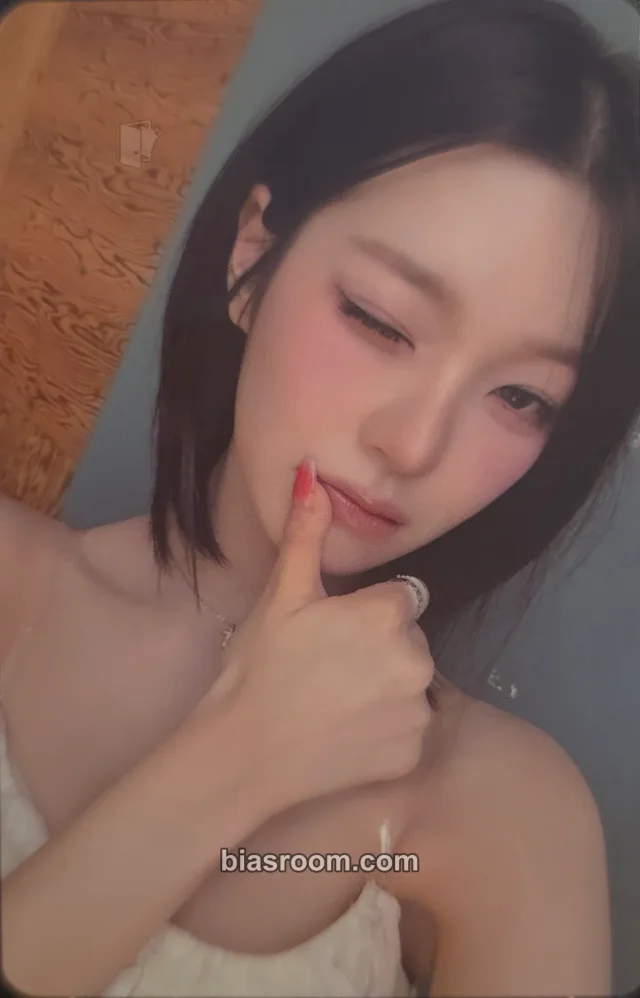 fromis_9 - Jiheon - 2026 ASIA TOUR <TOMORROW GLOW.> Event day 2 seoul vip ticket benefit