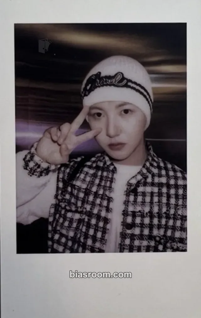 NCT DREAM - Renjun - Dream()scape Album kmstation video call/fancall round 7 polaroid