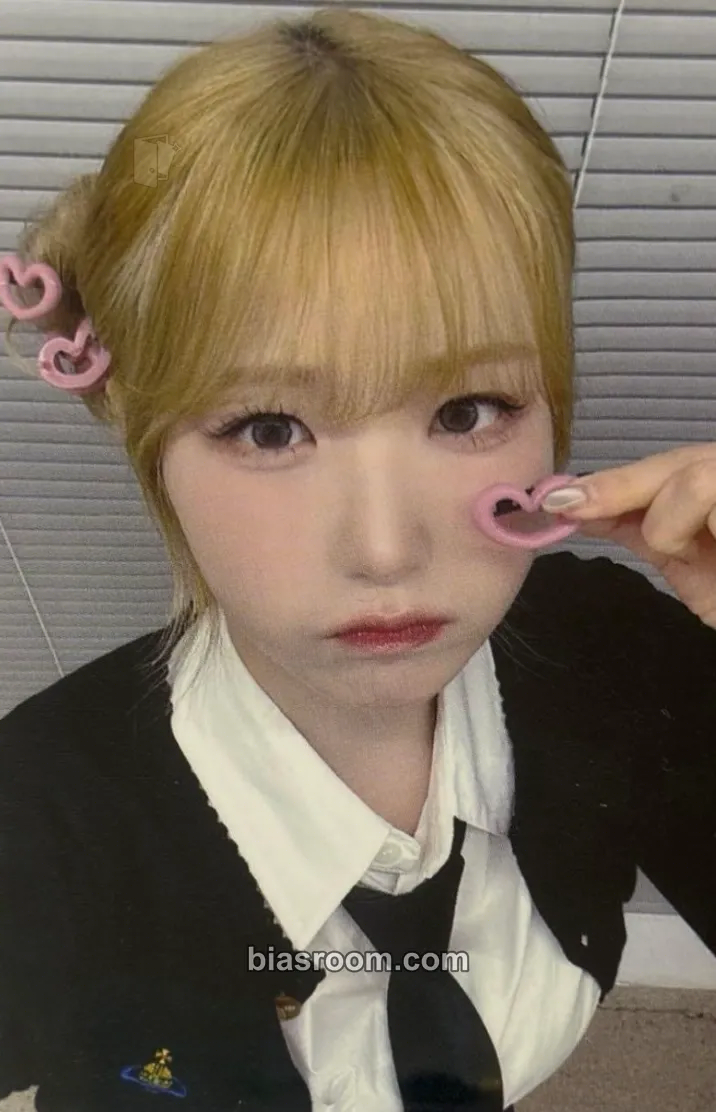 Hitomi &our vibe Photocard - SAY MY NAME - SAY MY NAME K-pop photocard