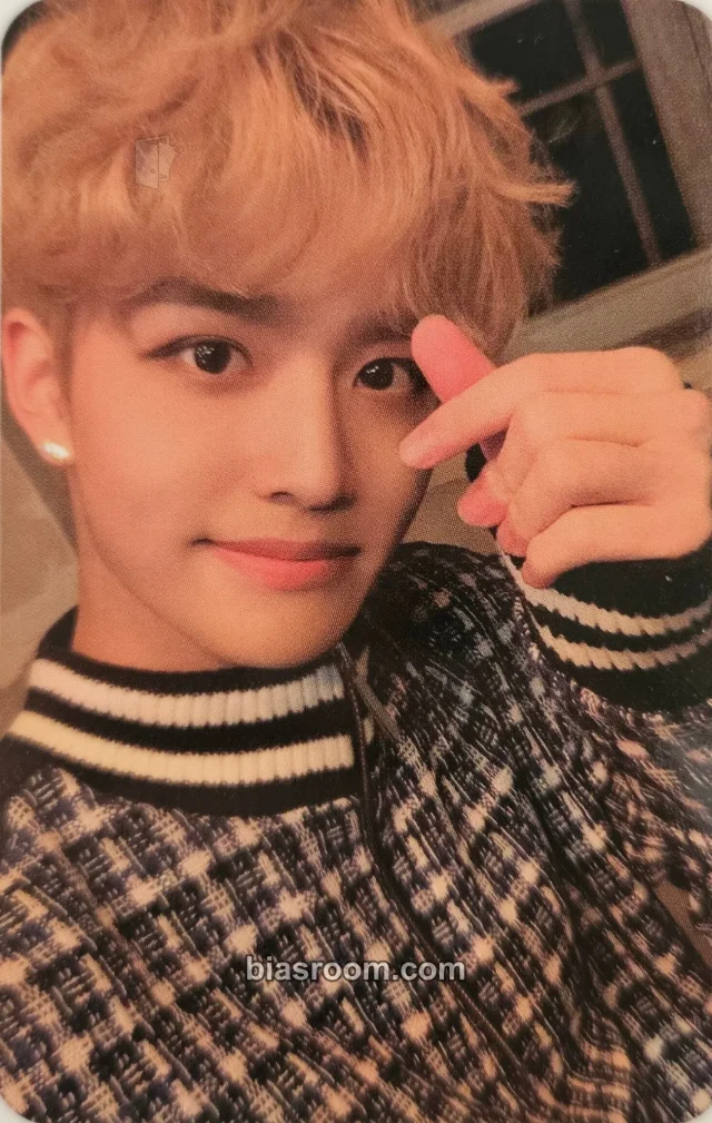 MCND - BIC - MCND AGE Album album photocard