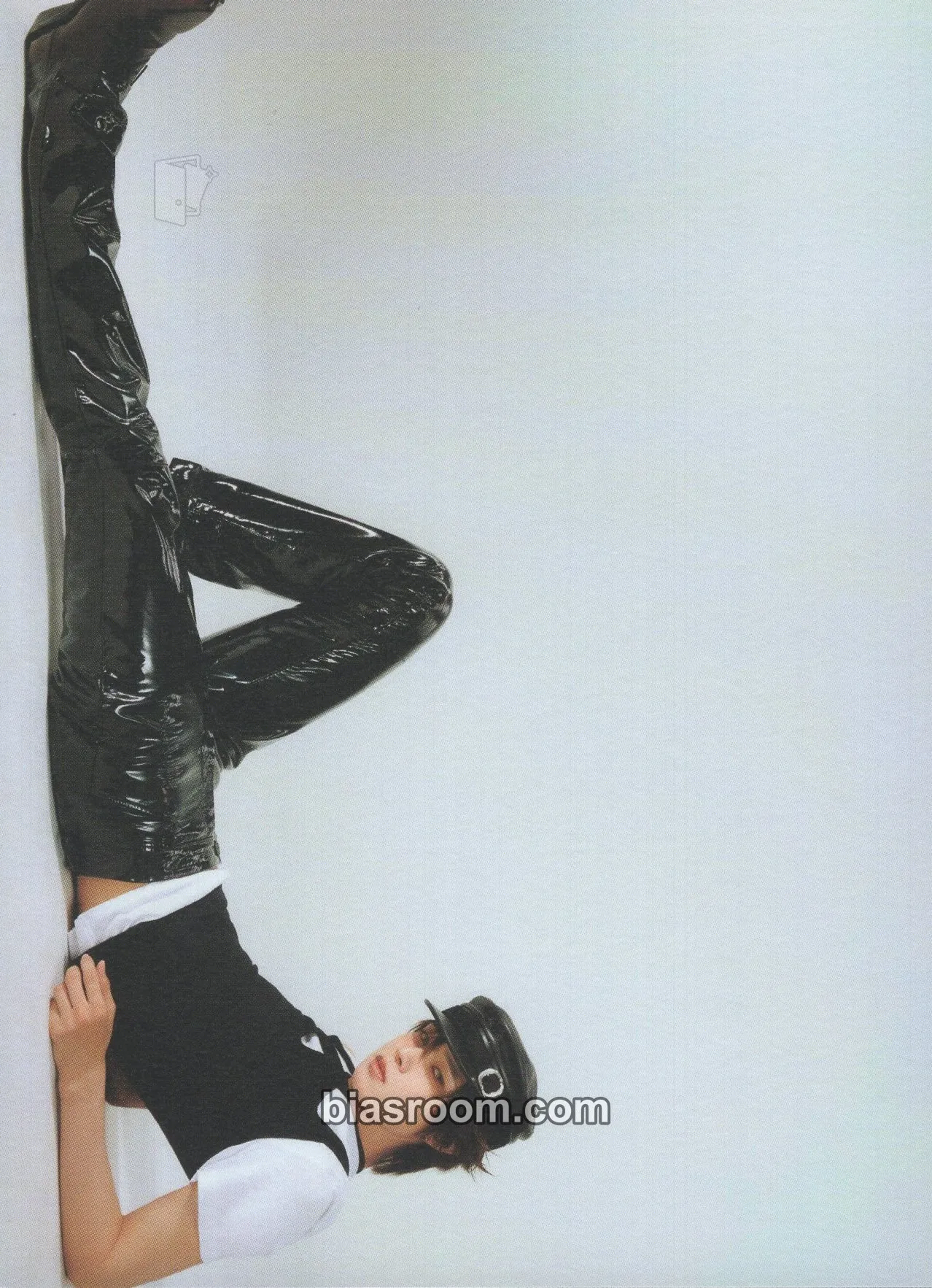 K Mark on Me Photocard - &TEAM - &TEAM K-pop photocard