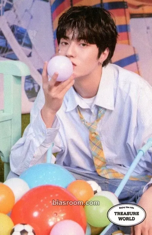 Haruto Treasure World merch Photocard - TREASURE | Bias Room