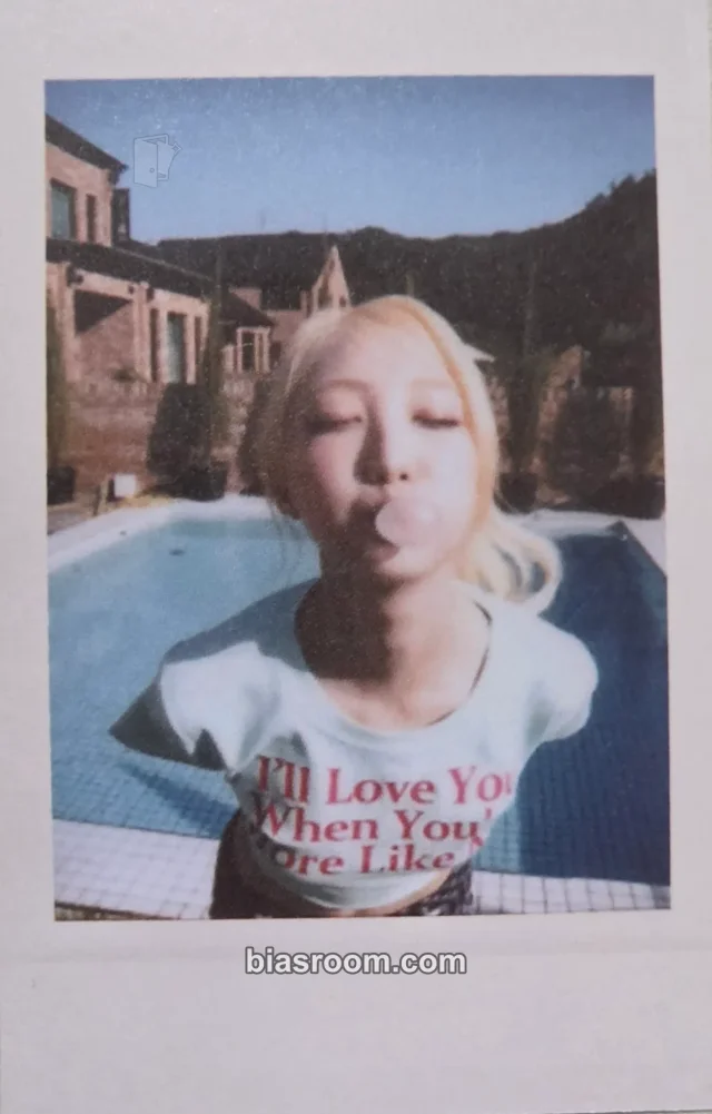 Yeojin - YeoJin - Lv2 Album apple music lucky draw (LD) special gift/benefit polaroid