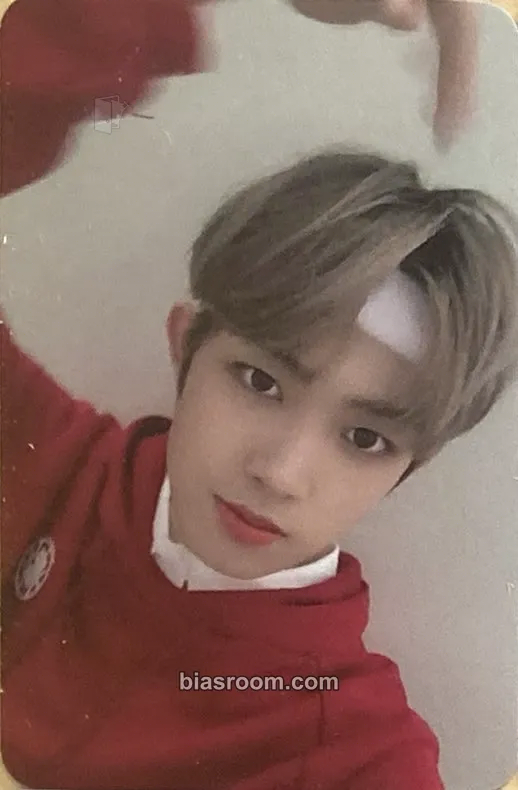 Doha 2023 Season's Greeting Photocard - BAE173 - BAE173 K-pop photocard