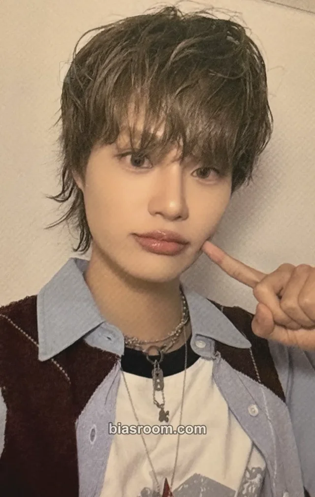 AB6IX - Daehwi - UPSIDE DOWN Album album photocard kiwee album up version