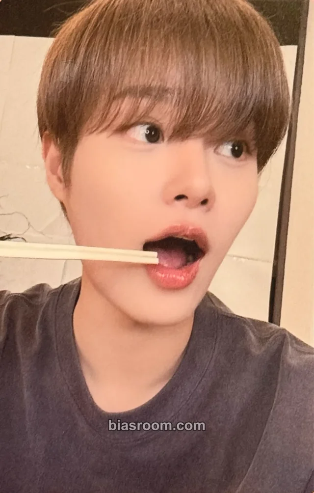 AB6IX - Daehwi - UPSIDE DOWN Album k-monstar