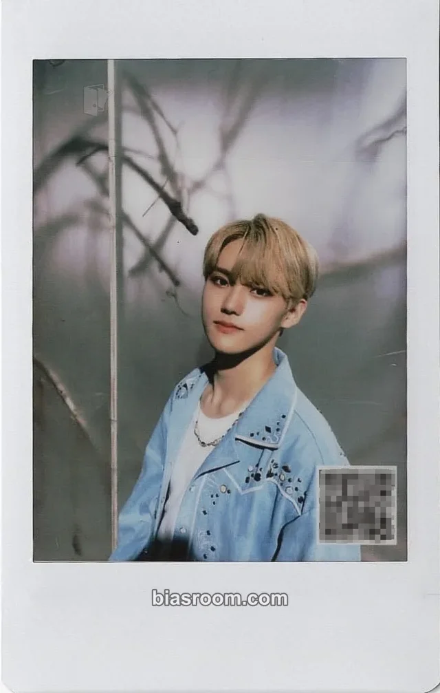 ENOi - Donghyuk (Avin) - W.A.Y. Release Cafe Event Event cafe event event polaroid qr card