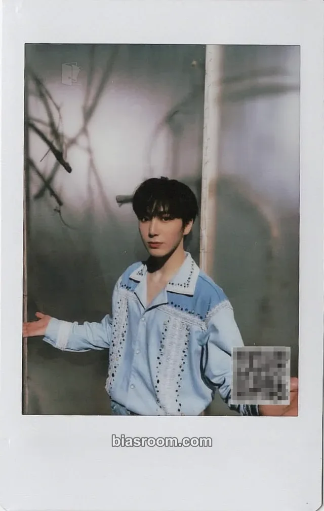 ENOi - Kevin - W.A.Y. Release Cafe Event Event cafe event event polaroid qr card