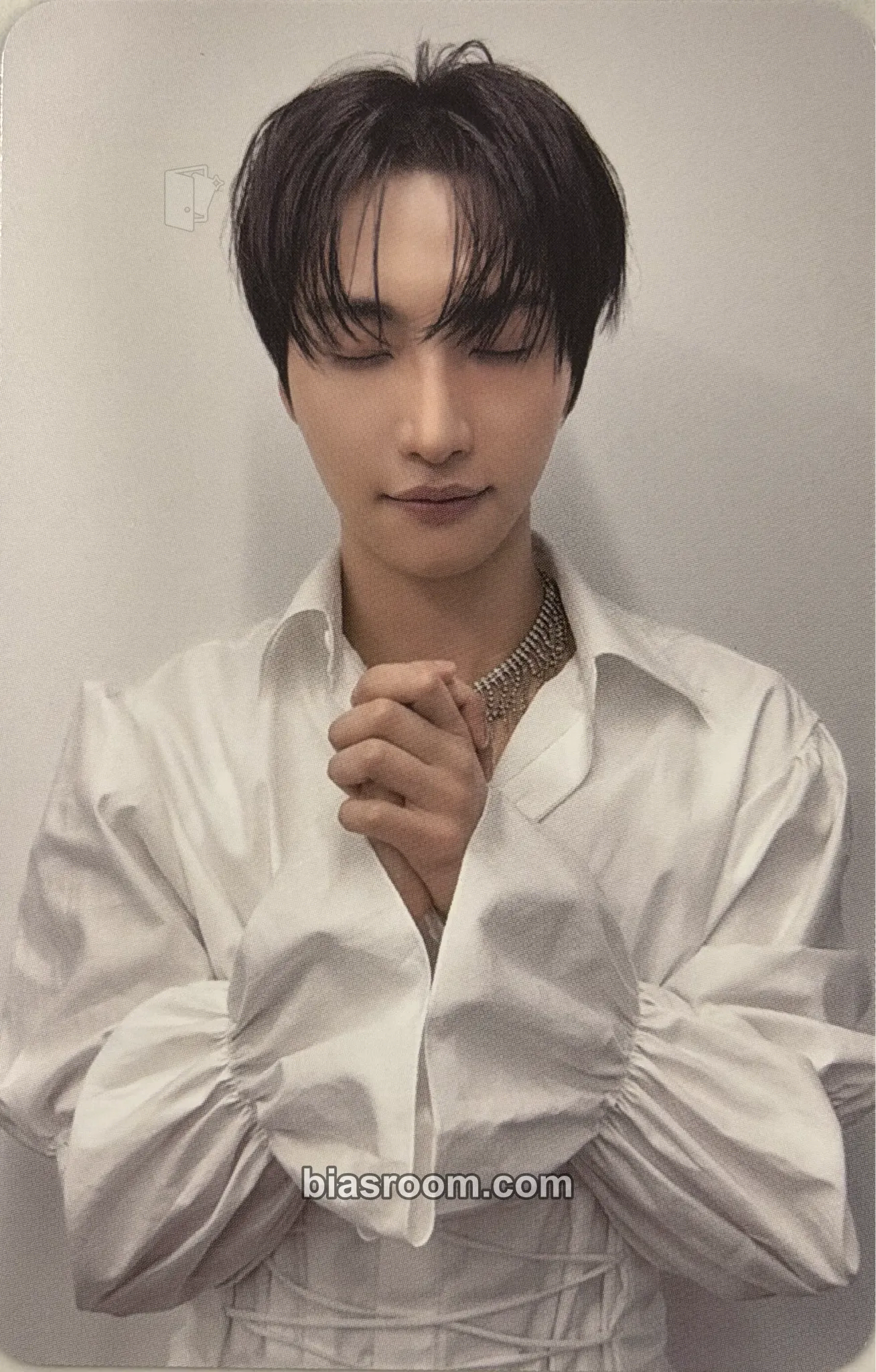 Seonghwa ANITEEZ IN DEJA VU Photocard - ATEEZ - ATEEZ K-pop photocard