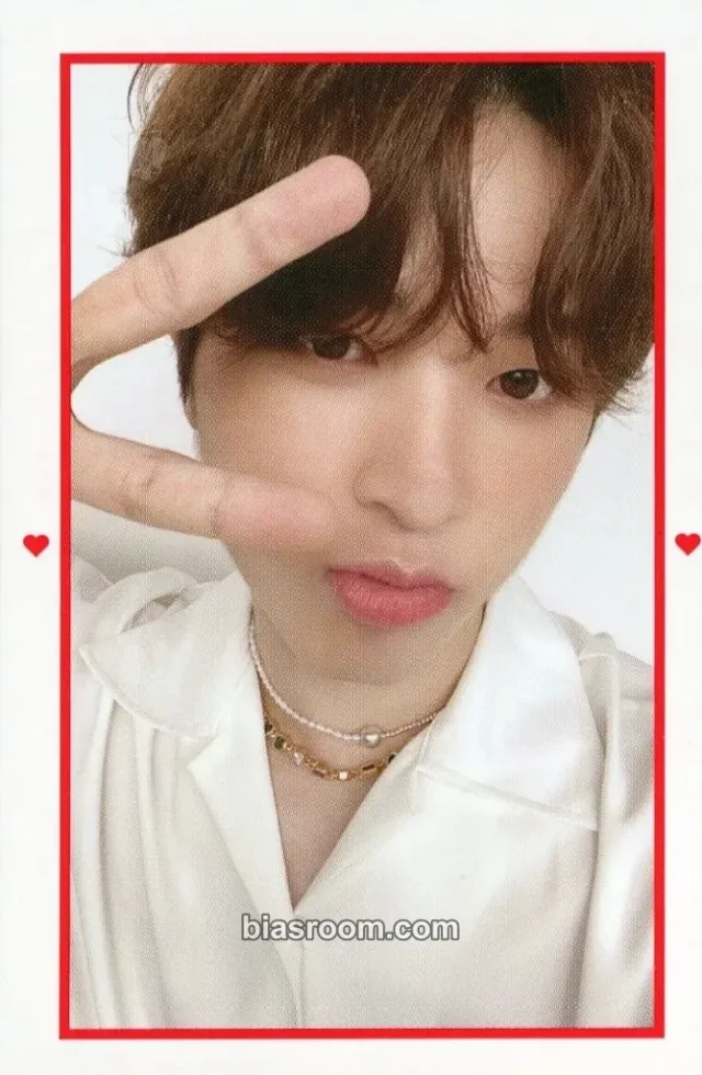 TREASURE - So Junghwan - 2nd Anniversary Other 2nd anniversary magazine photocard random photocard