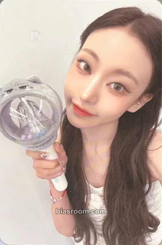 Billlie - Sheon - Billlie'ver Billage Pop-Up Event lightstick cover merch photocard soundwave pop-up
