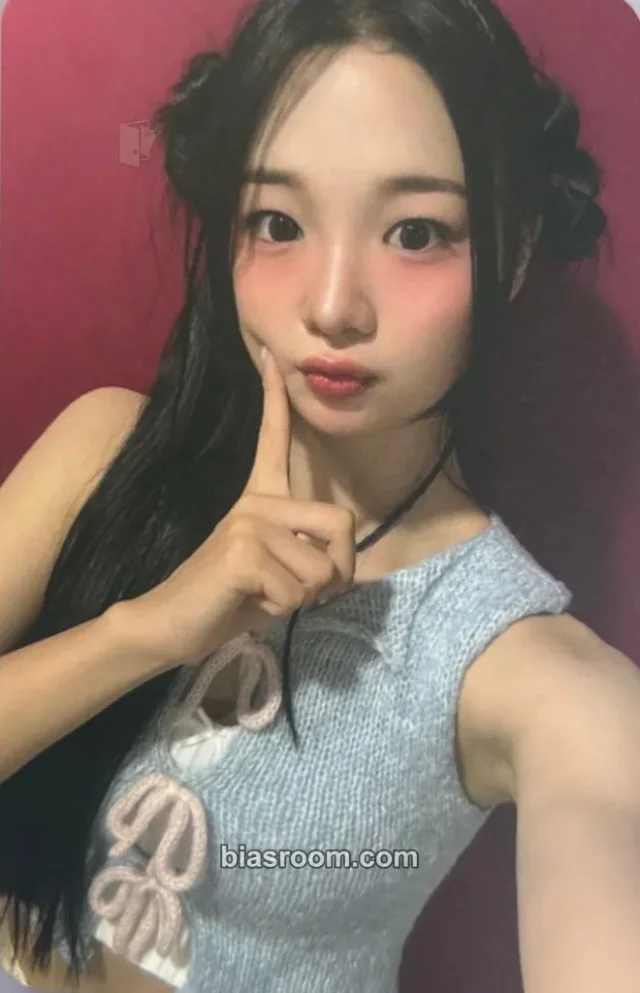 Gaeun MADEIN RISE K-pop photocard