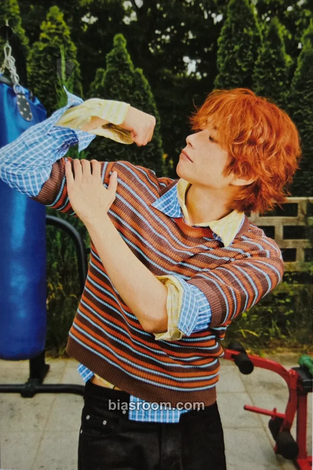 ASTRO - MJ - Right..? (MJ Solo) Album album inclusion postcard dork version