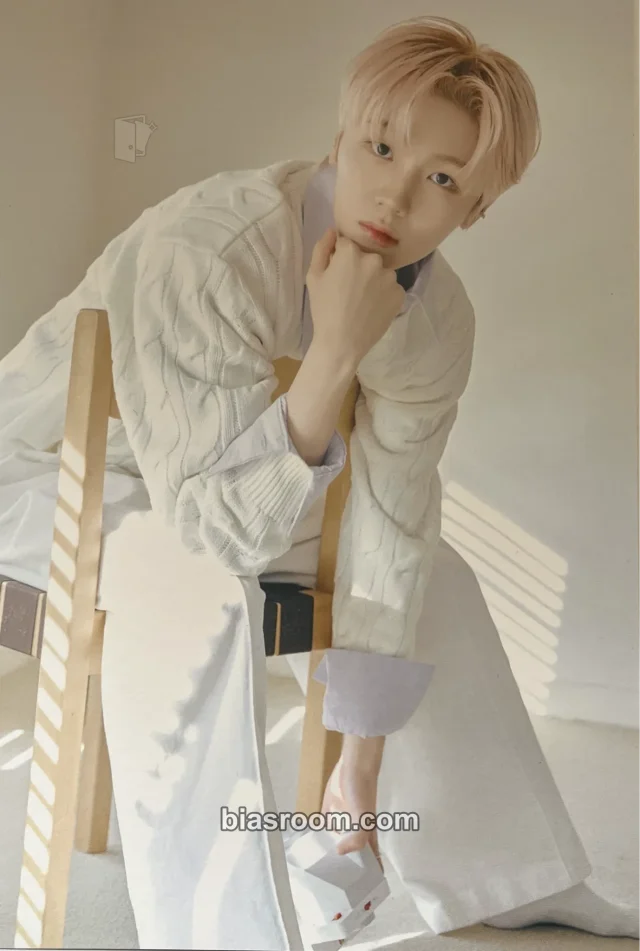 CRAVITY - Seongmin - 2023 Fan-Con [Dear My LUVITY] Event postcard item set merch inclusion fan meeting