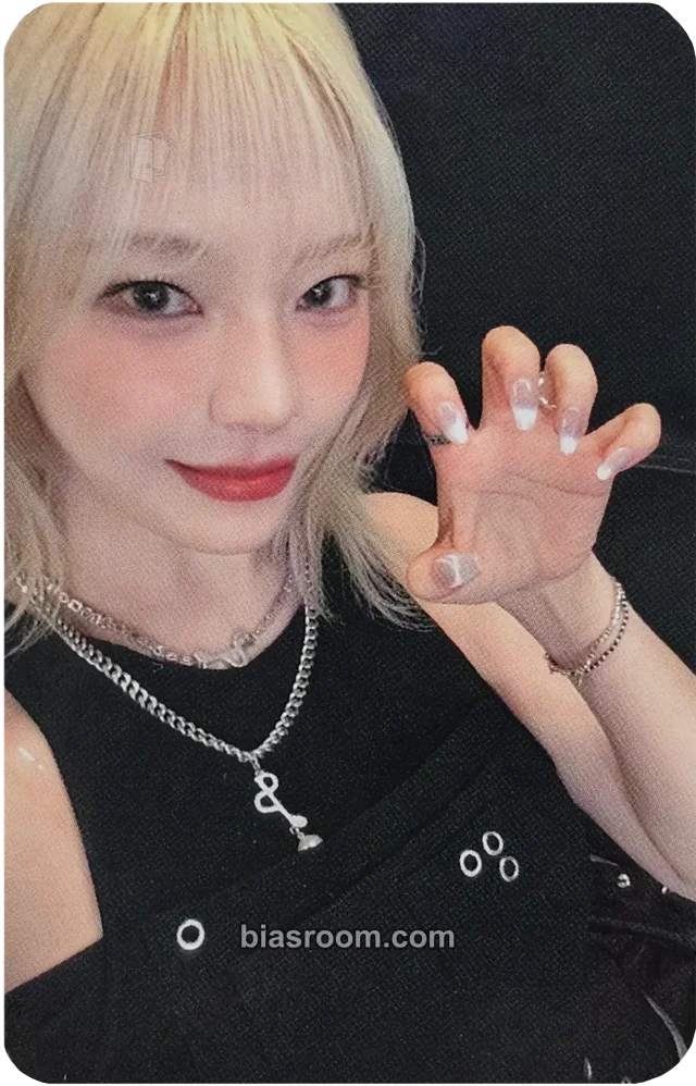 Billlie - Moon Sua - Our Flowerld (Belllie've You) World Tour Event 2nd show entrance/attendance benefit seoul tour exclusive