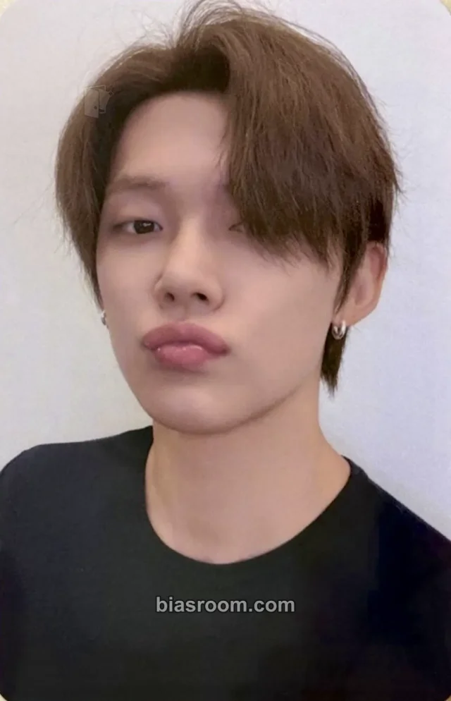 TOMORROW X TOGETHER - Yeonjun - 7TH YEAR: A Moment of Stillness in the Thorns Album makestar lucky draw (LD) round 2 thorn version