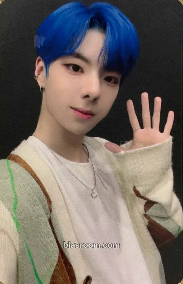 NINE.i - Jiho - New World Album knpops round 1 video call/fancall