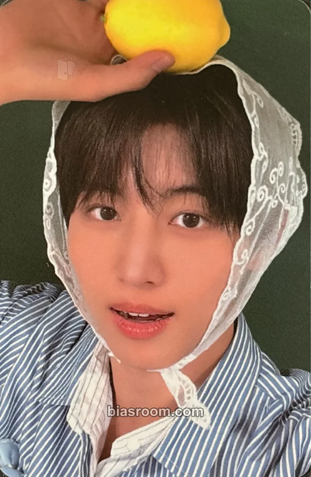 IDID - Yonghoon - FLY! Album apple music pob (pre-order benefit) round 3