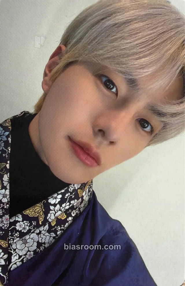 Golden Child - Bo Min - YES. Album pob (pre-order benefit)