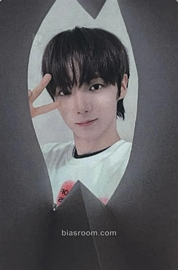 Ha Yoojoon HELLO AxMxP Photocard - AxMxP – AxMxP K-Pop-Photocard