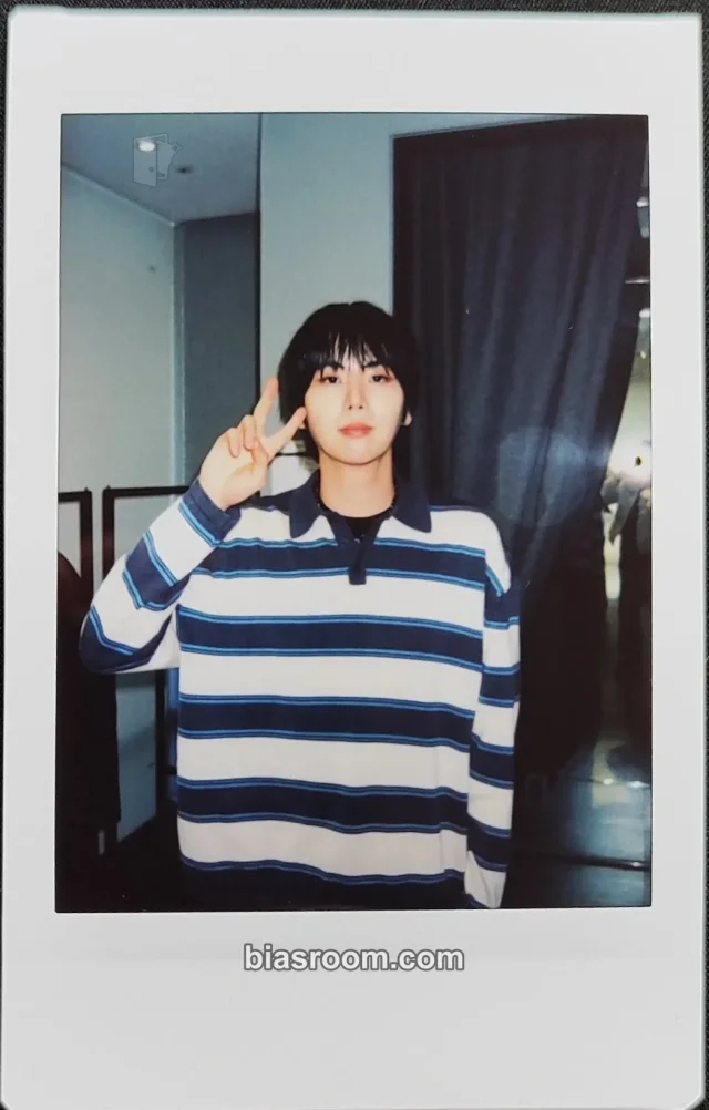 D82 - MinJae - Luminous Album polaroid