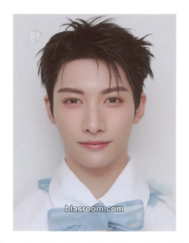 NEXZ - Yu - NEX2Y 2nd Generation Membership Kit (MY TINY UTOPIA) Other fanclub/membership id photo item set