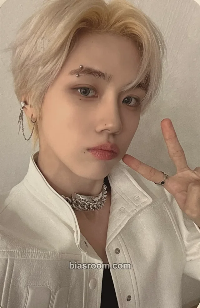 CRAVITY - Seongmin - EVERSHINE Album ktown4u pob (pre-order benefit)