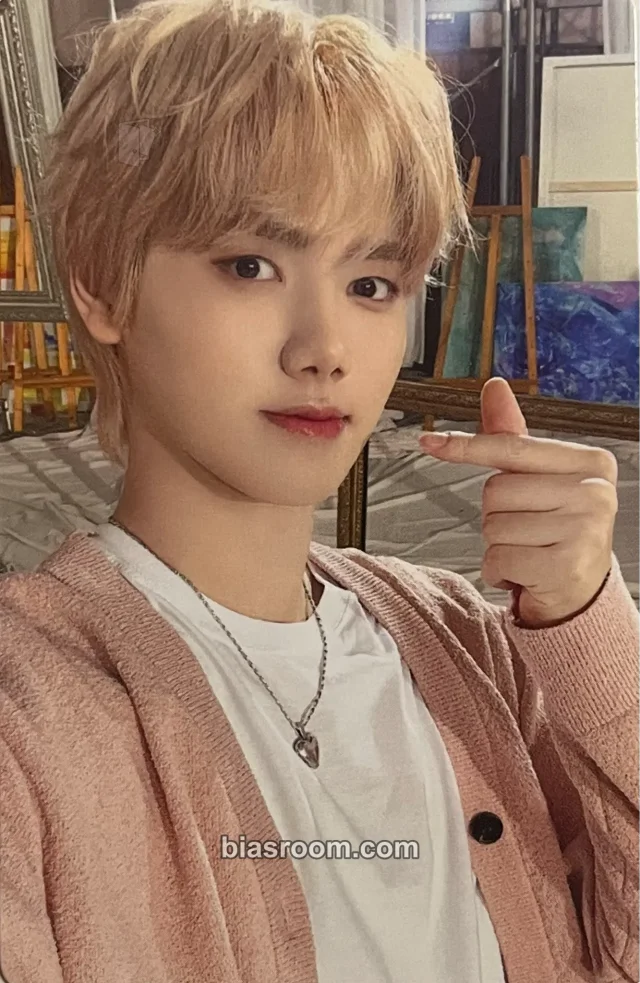 CRAVITY - Minhee - 1st WORLD TOUR 'MASTERPIECE' Media - DVD / KiT Other kit photocard KiT/kihno version photocard set