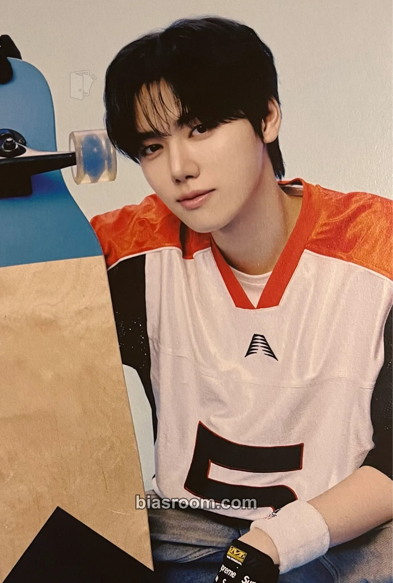 Minhee 2026 SEASON GREETINGS <WE ARE CRAVITY CREW> Photocard - CRAVITY - CRAVITY K-pop photocard