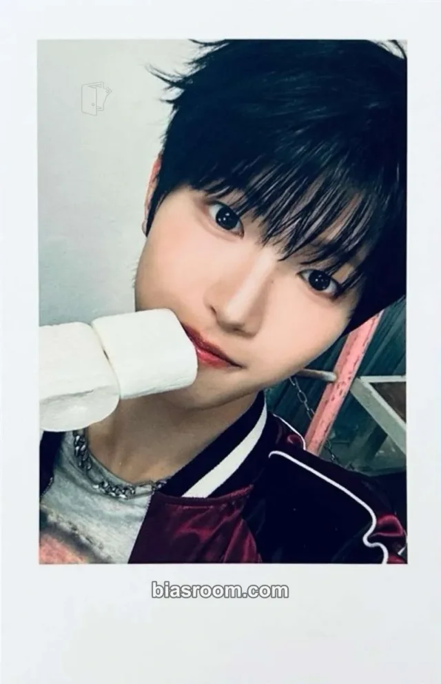 idntt - Choi GyeongBeen - itsnotover Album whosfan cafe event polaroid