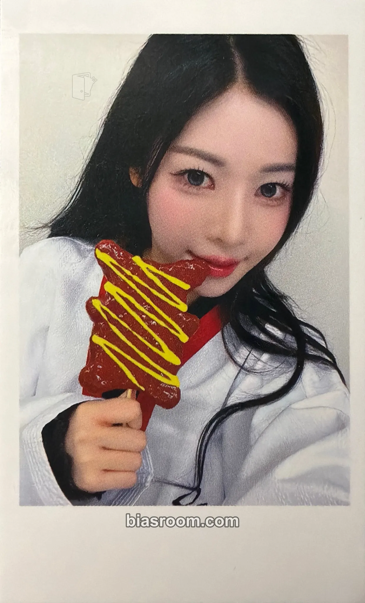 Dahyun Beyond Beauty Photocard - tripleS - tripleS K-pop photocard