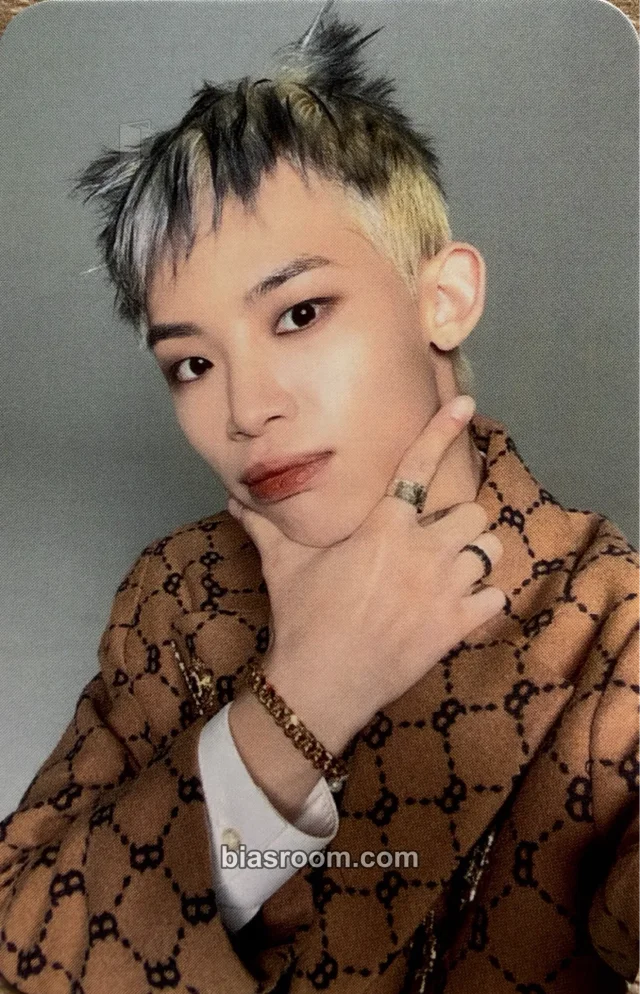 TO1 - Chan - UP2U Album mwave/mnet plus merch signed album benefit