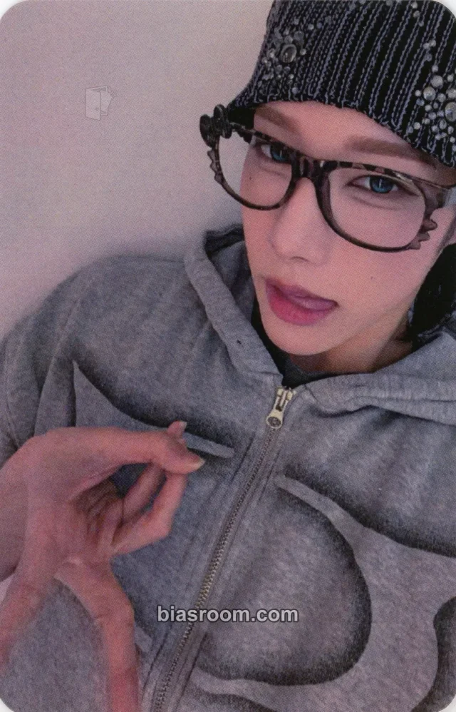 XLOV - Rui - I, God Album apple music round 4 video call/fancall
