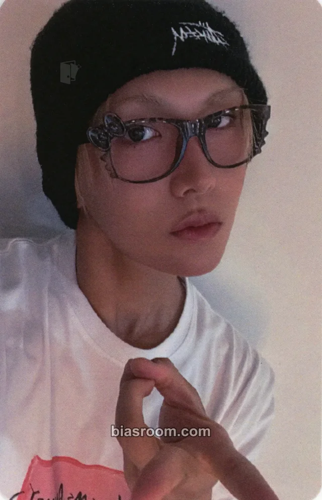 XLOV - Hyun - I, God Album apple music round 4 video call/fancall