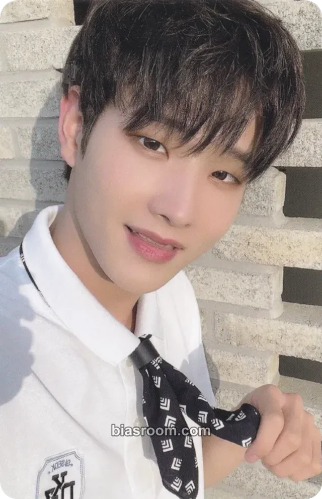 DKZ - Giseok - PAUSE (Photobook and Kit) Other photobook photocard