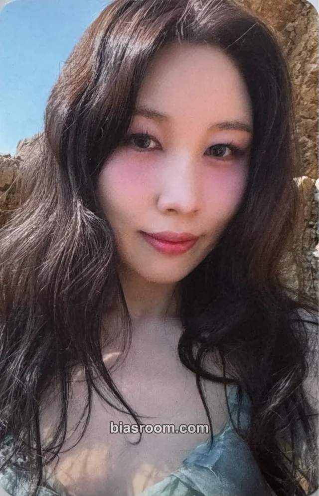 Kwon Jin Ah - Kwon Jin Ah - 2025 Solo Concert [The Dreamest] Event concert merch photocard