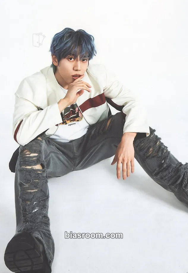 Dongwoo 2023 INFINITE CONCERT <COMEBACK AGAIN> Photocard - INFINITE - INFINITE K-pop photocard