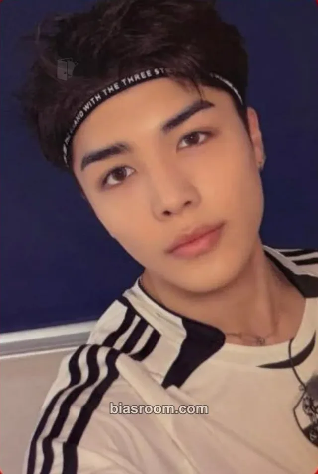 &TEAM - Maki - Mark on Me Album weverse japan shop (wvj) showcase