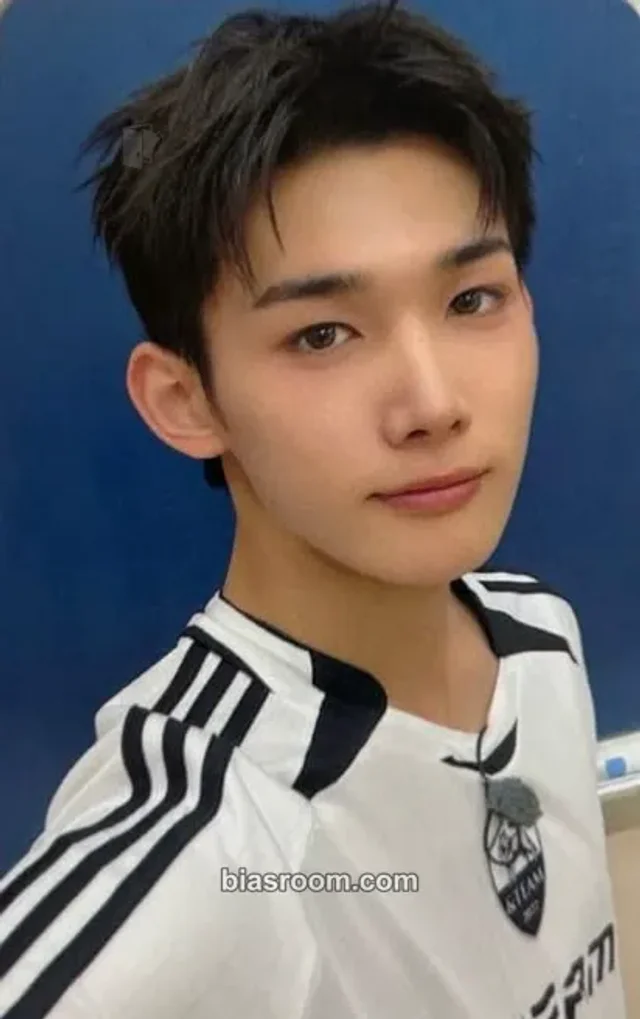 &TEAM - Jo - Mark on Me Album weverse japan shop (wvj) showcase