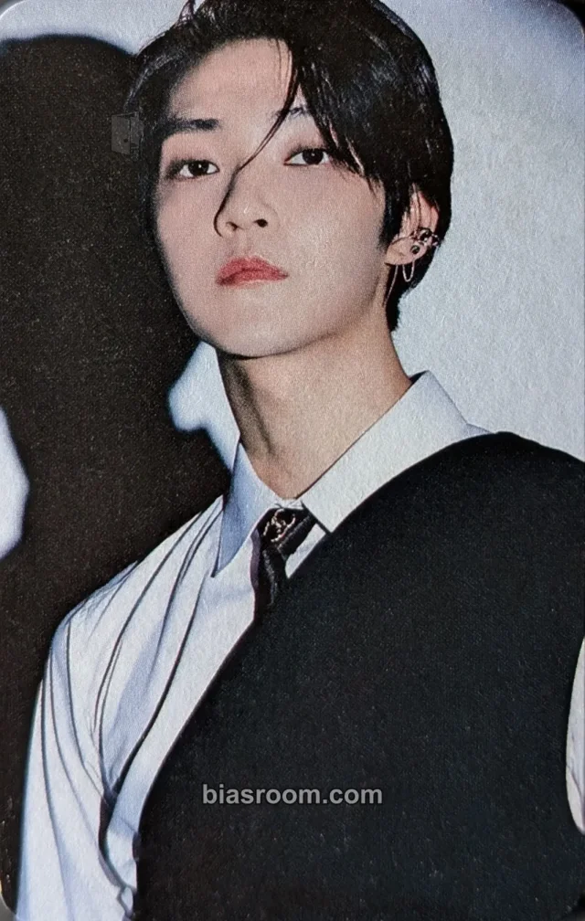 THE BOYZ - Kevin - Chase Album qr card platform