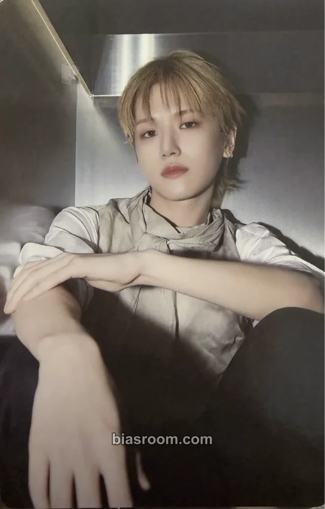 BOYNEXTDOOR - Riwoo - Knock On Vol. 2 Tour Event random pack 2/7 domestic (kr) merch photocard trading card