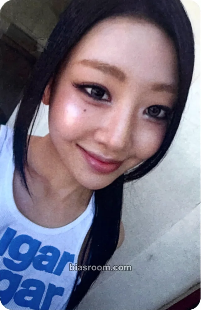 Yves - Yves - Nail Album concert
