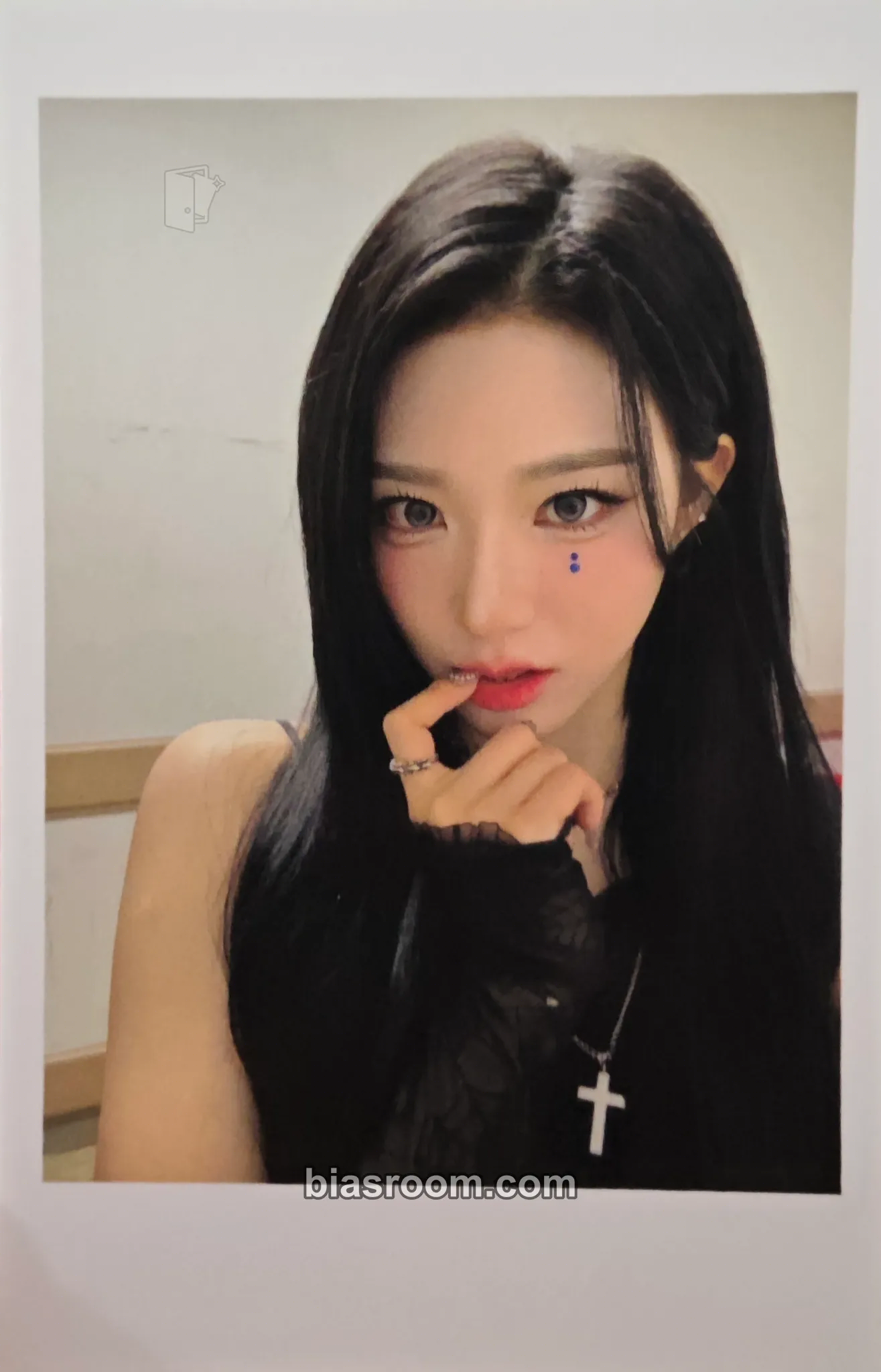 Xinyu Performante Photocard - tripleS - tripleS K-pop photocard