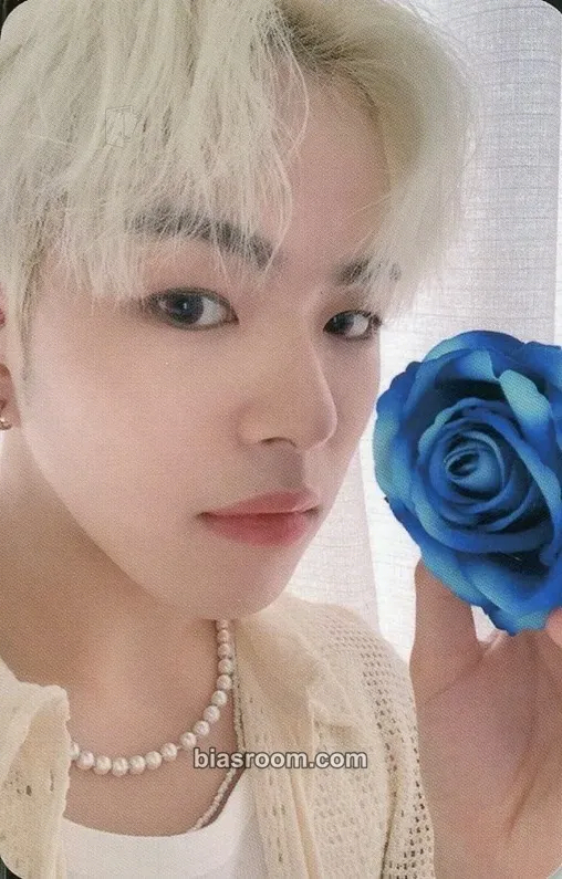 Yoon Jaehyuk Treasure in the Night Garden Photocard - TREASURE - TREASURE K-pop photocard