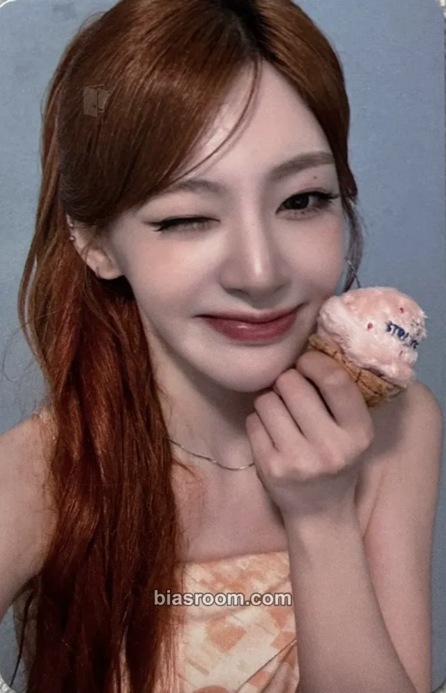 STAYC - Seeun - I WANT IT Album fansign iminitv round 1