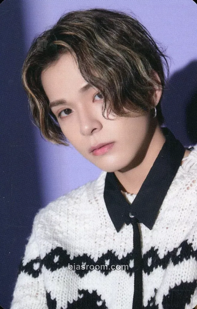 Asahi Treasure in the Night Garden Photocard - TREASURE - TREASURE K-pop photocard