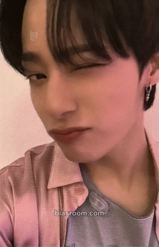 ONEUS - Hwanwoong - La Dolce Vita Album rbw cafe event drink benefit