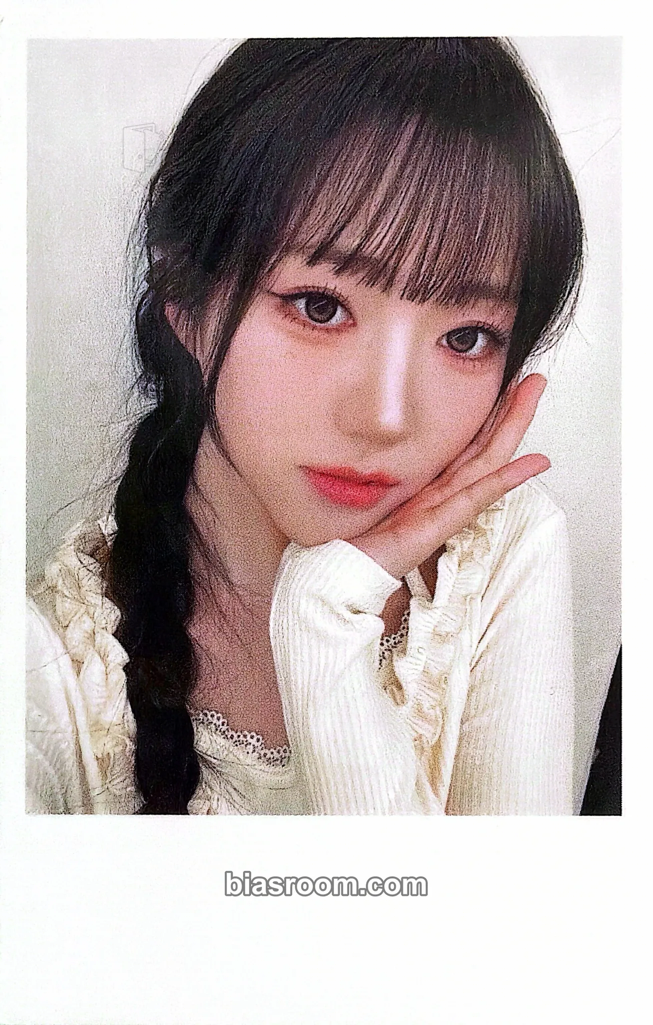 Shion Beyond Beauty Photocard - tripleS - tripleS K-pop photocard