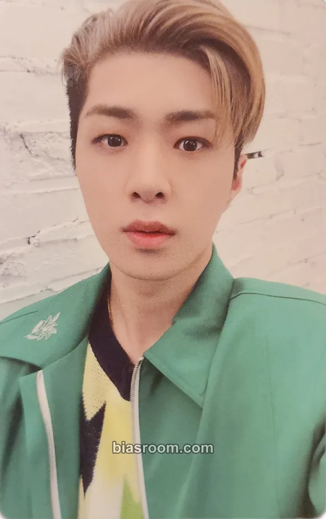 ONF - Wyatt - Storage of ONF Album album photocard KiT/kihno version